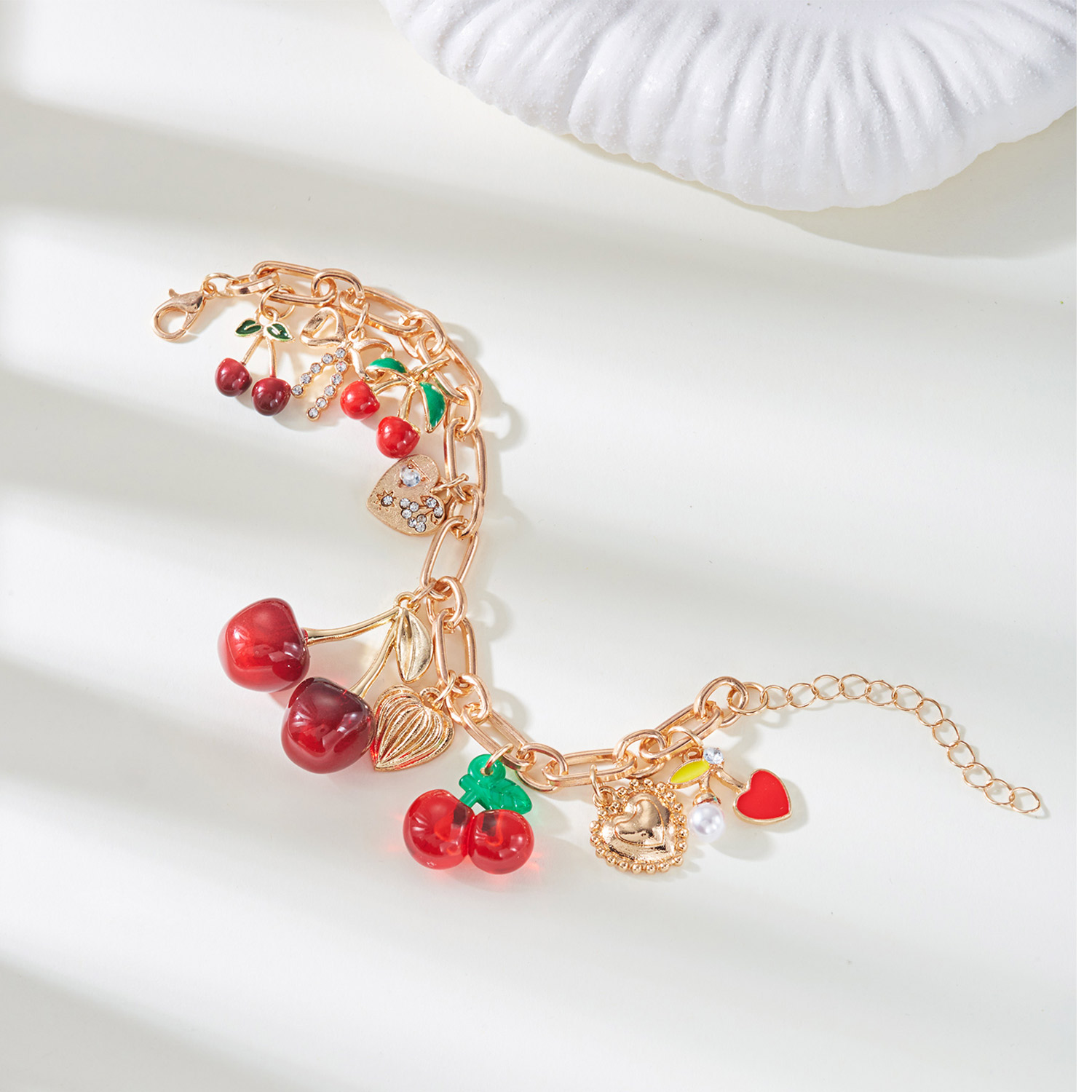 สร้อยข้อมือสตรอว์เบอร์รี่เชอร์ - String Of Pearls Plant บทวิจารณ์และราคา